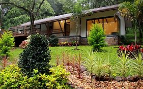 The Ibnii - Eco Luxury Resort