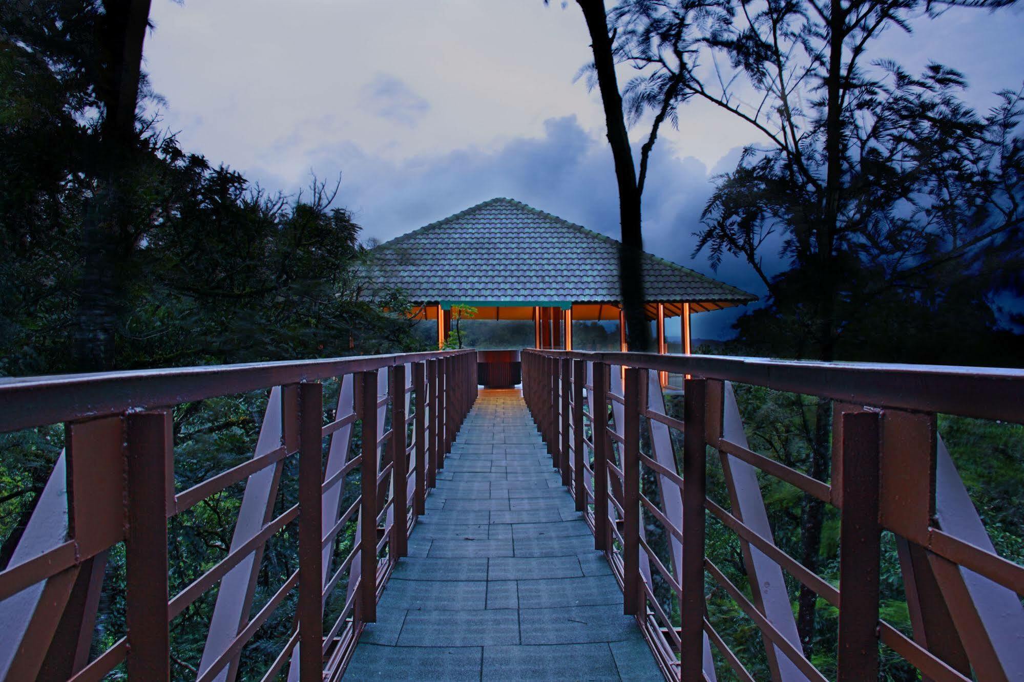 The Ibnii - Eco Luxury Resort Madikeri Exterior photo